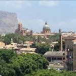 Giù a Palermo